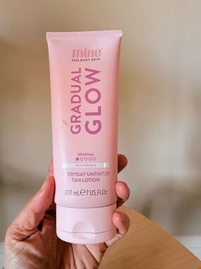 NIB Mine Tan Gradual Glow MineTan Self Tanner Body Lotion | Everyday Gradual Tan